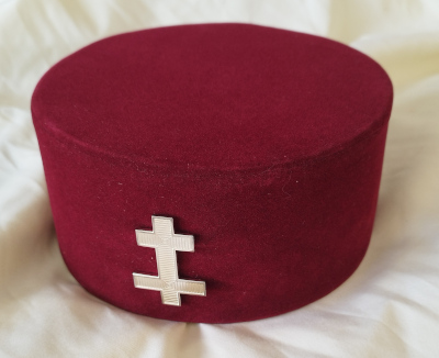 Knights Templar Preceptors Maroon Cap & Badge (image for) Knights Templar Preceptors Maroon Cap & Badge